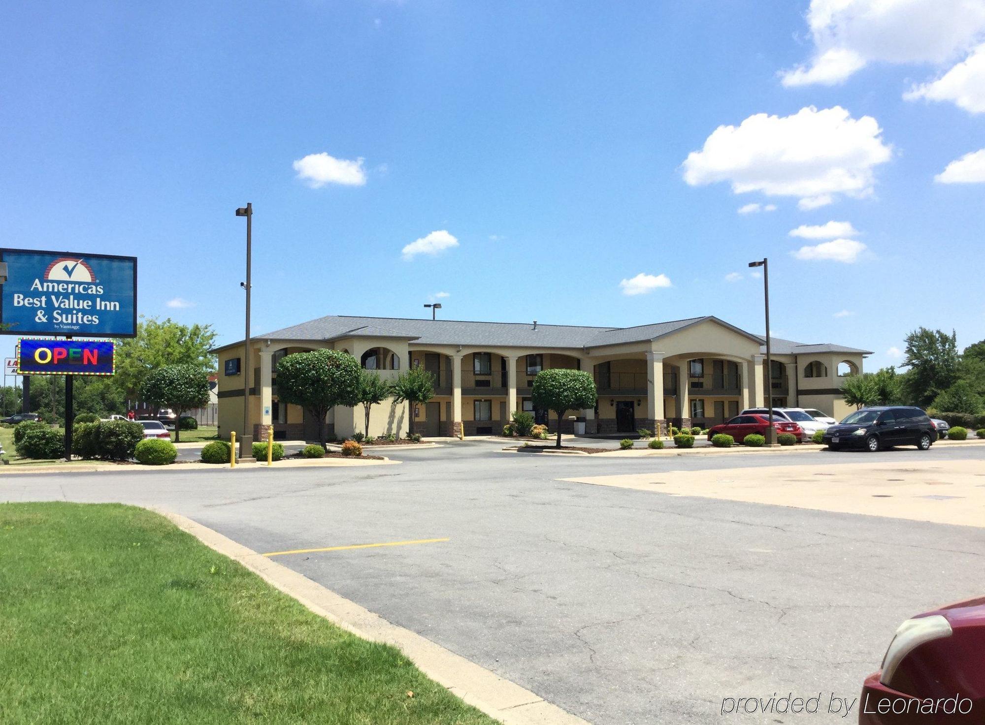 Americas Best Value Inn And Suites ליטל רוק מראה חיצוני תמונה